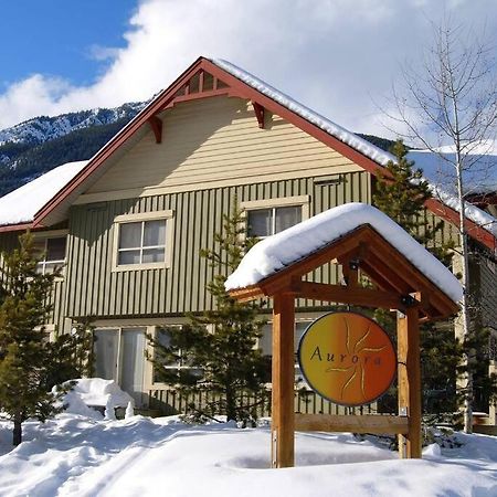 Aurora Townhomes By Stayin Panorama Dış mekan fotoğraf