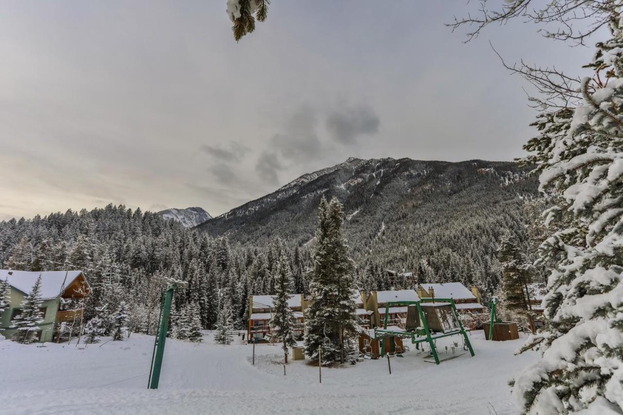 Aurora Townhomes By Stayin Panorama Dış mekan fotoğraf